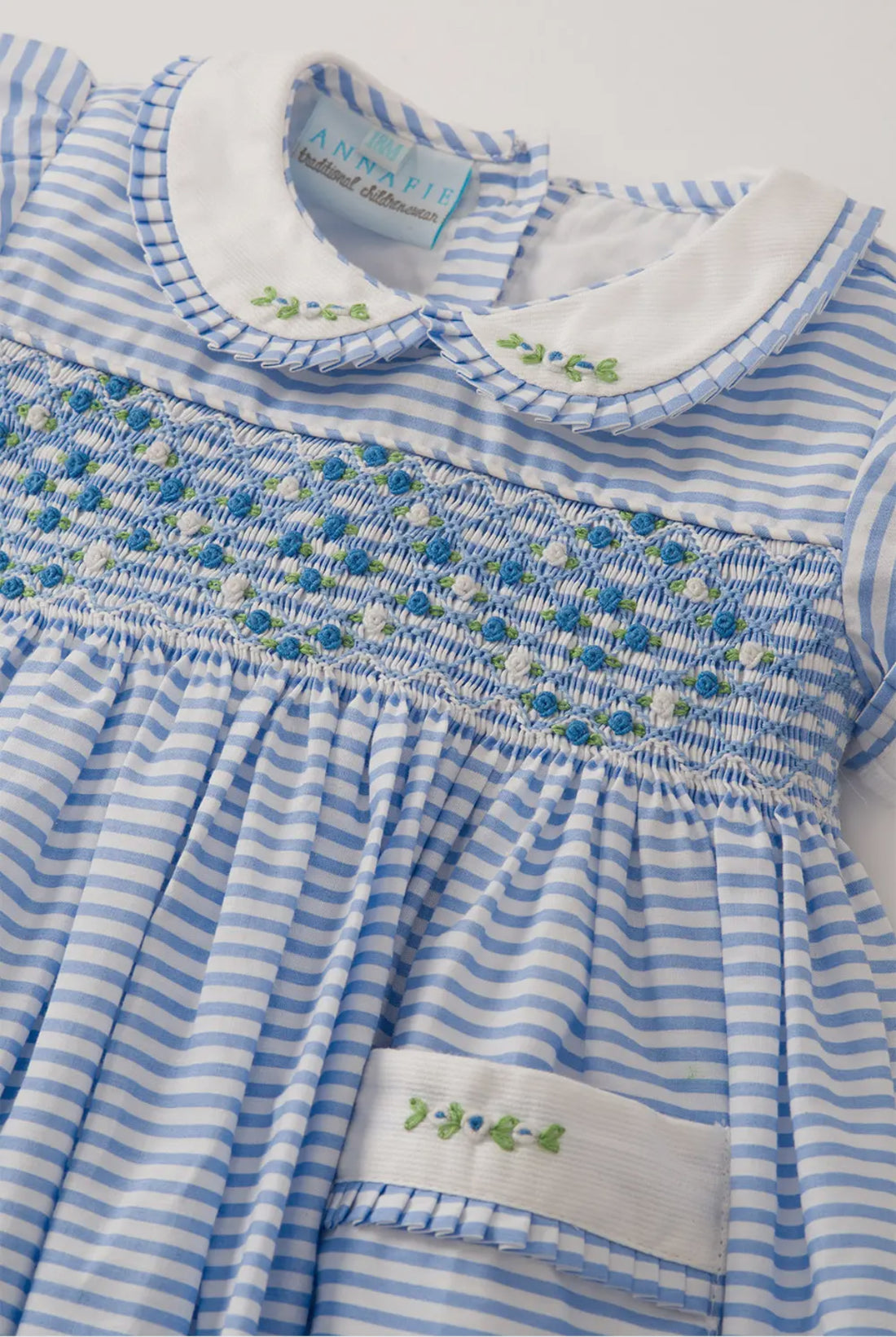 Lara smocked dress